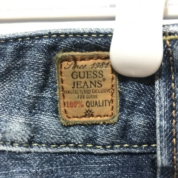 Guess Jean Shorts - Picture 5 of 9